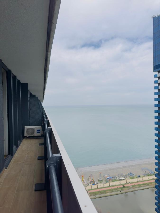 Orbi City Block Superior Class Apartments Батуми Экстерьер фото
