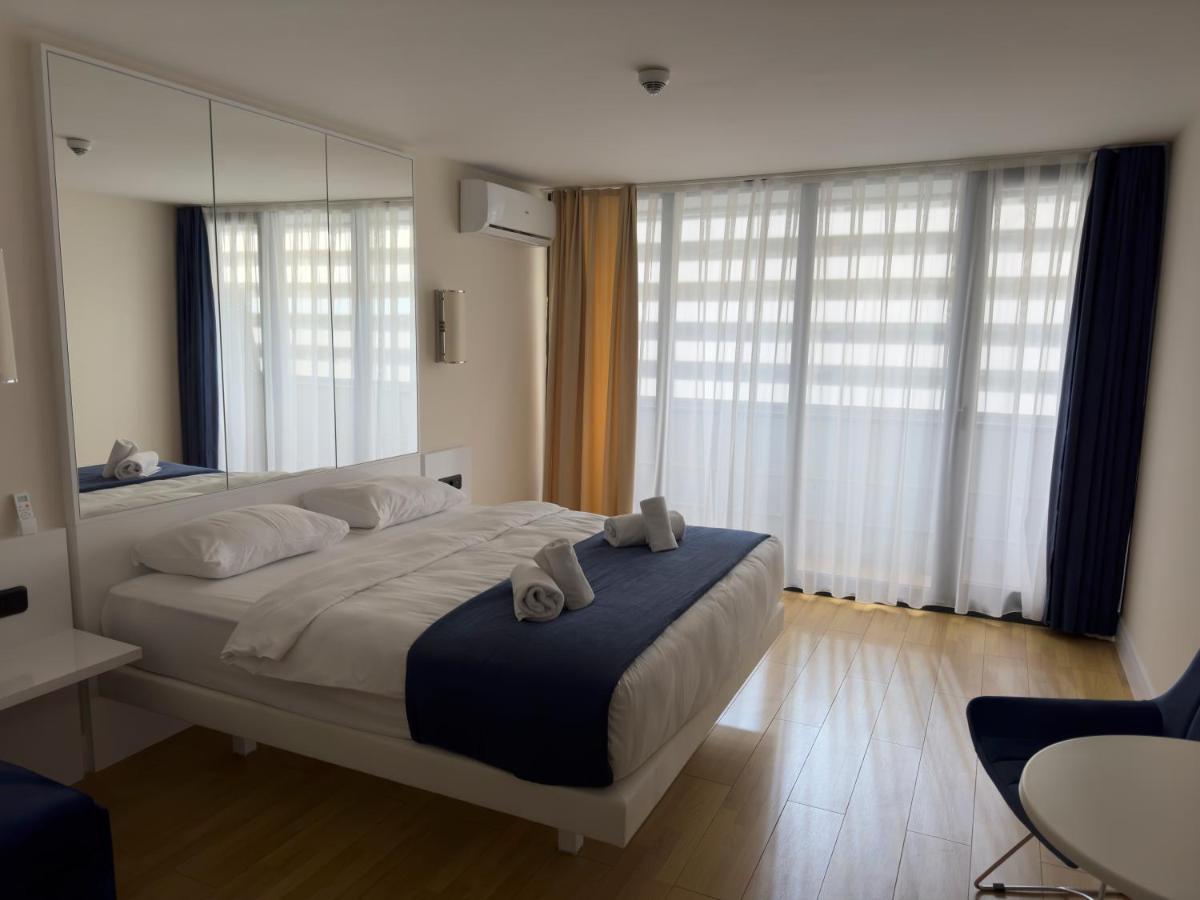 Orbi City Block Superior Class Apartments Батуми Экстерьер фото