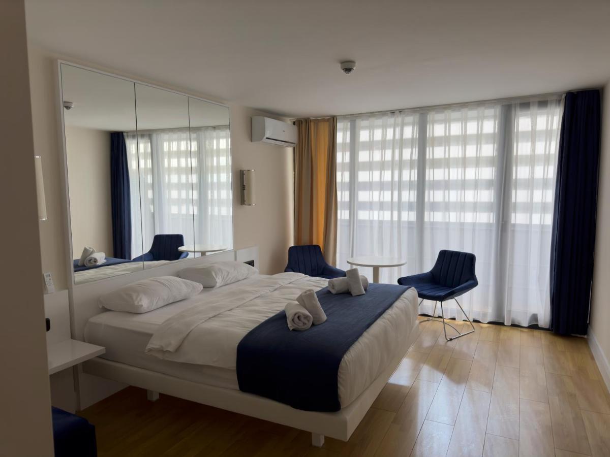 Orbi City Block Superior Class Apartments Батуми Экстерьер фото